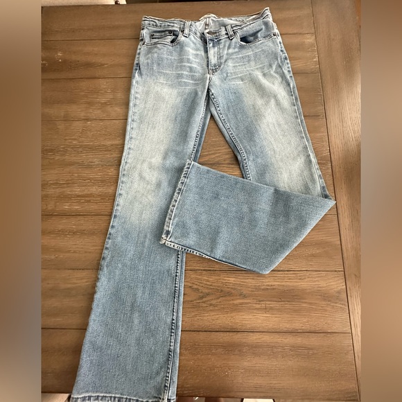 American Eagle Outfitters Blue Straight Leg Jeans Timeless Fit - Picture 1 of 8